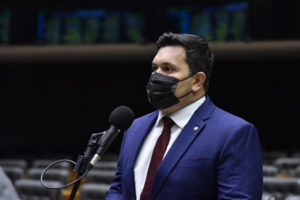 Vaidon Oliveira será o relator do projeto que suspende reajustes tarifários na Câmara