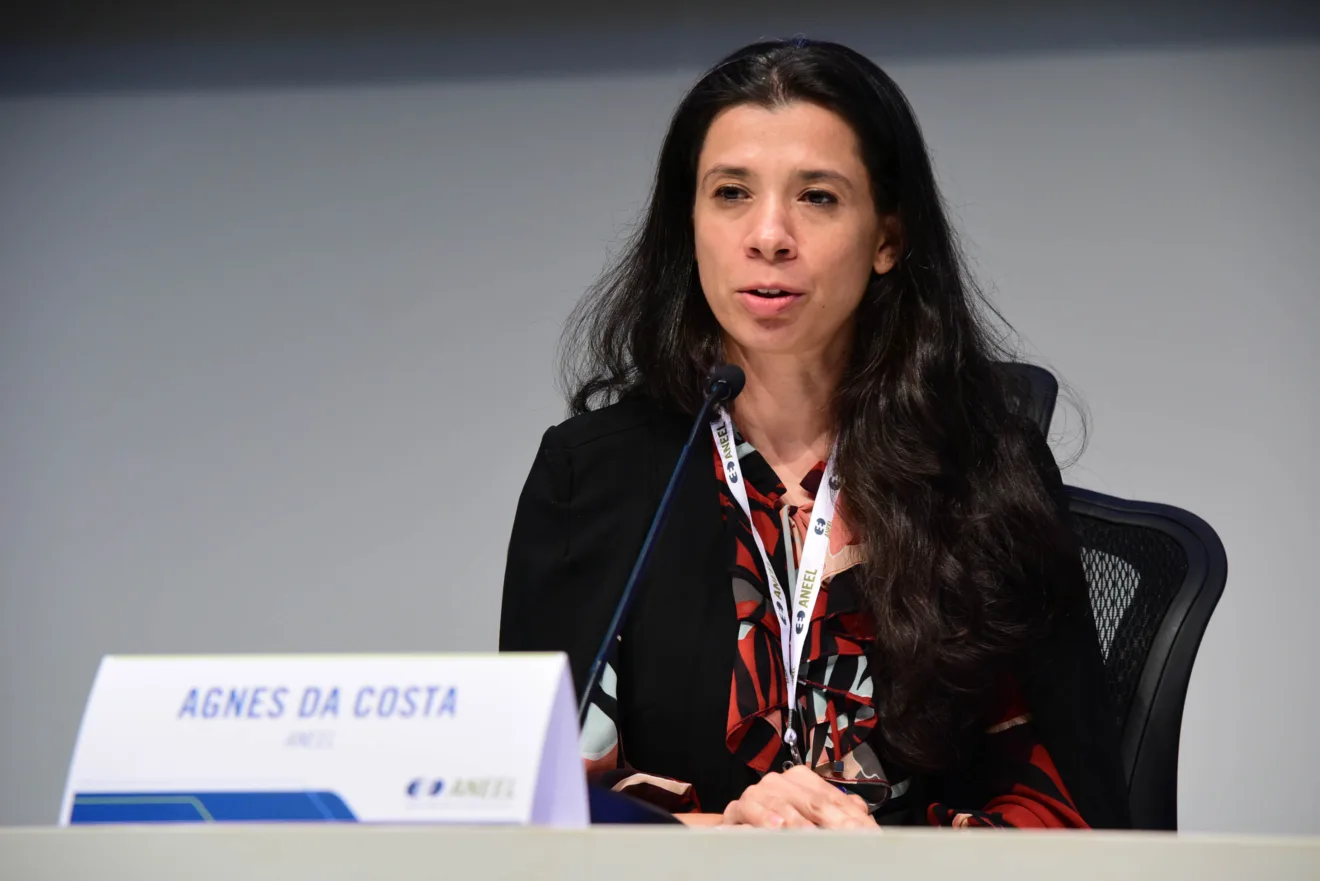 Agnes da Costa, diretora da Aneel e relatora do processo do MCMV - Foto: Cleia Viana/Aneel Agnes da Costa, diretora da Aneel e relatora do processo do MCMV - Foto: Cleia Viana/Aneel